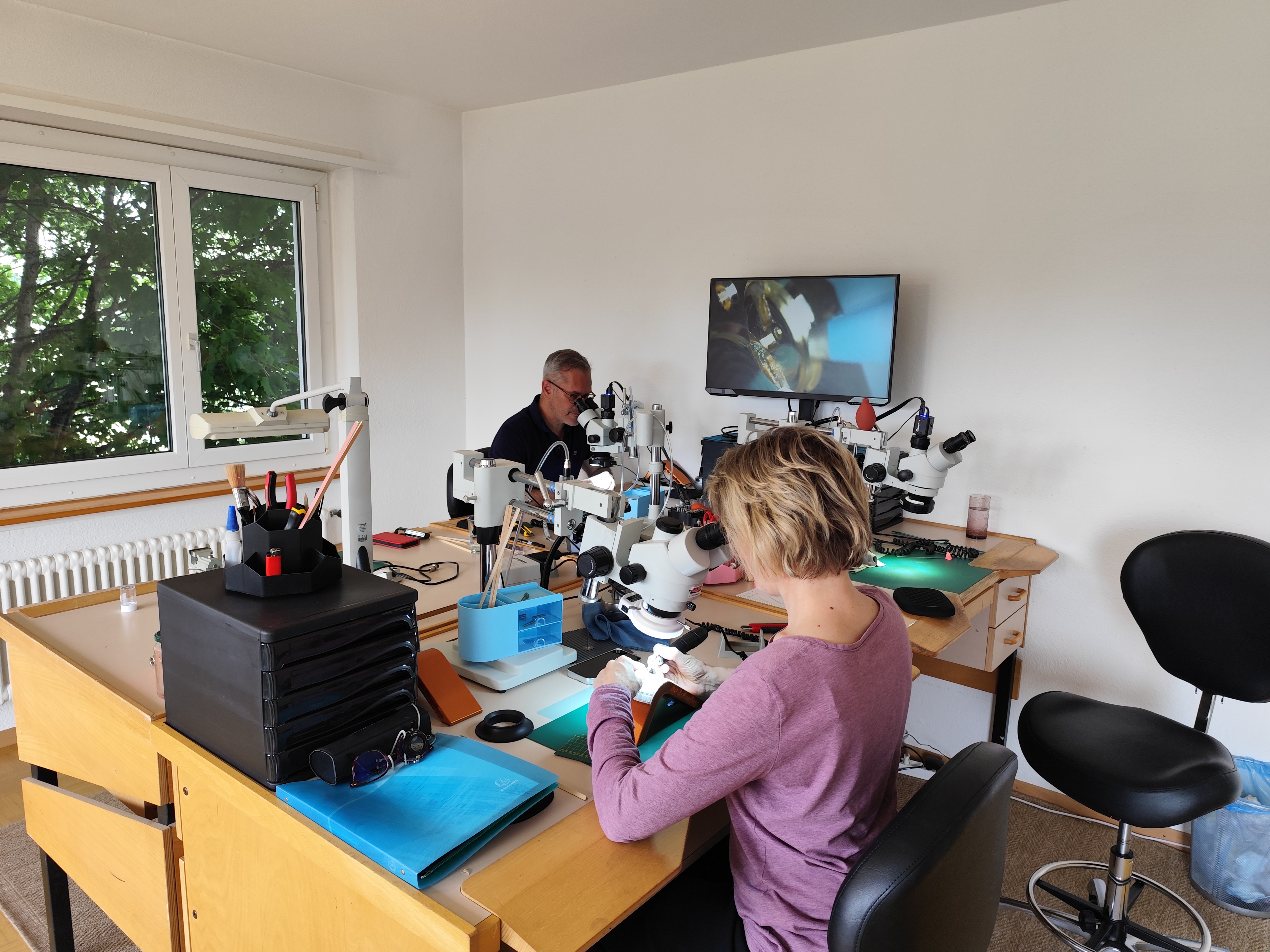 Station de contrôle optique avec microscope numérique